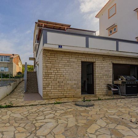 Kob Orog Good Location With Sea Views And Modern Decor Apartment Метайна Екстериор снимка