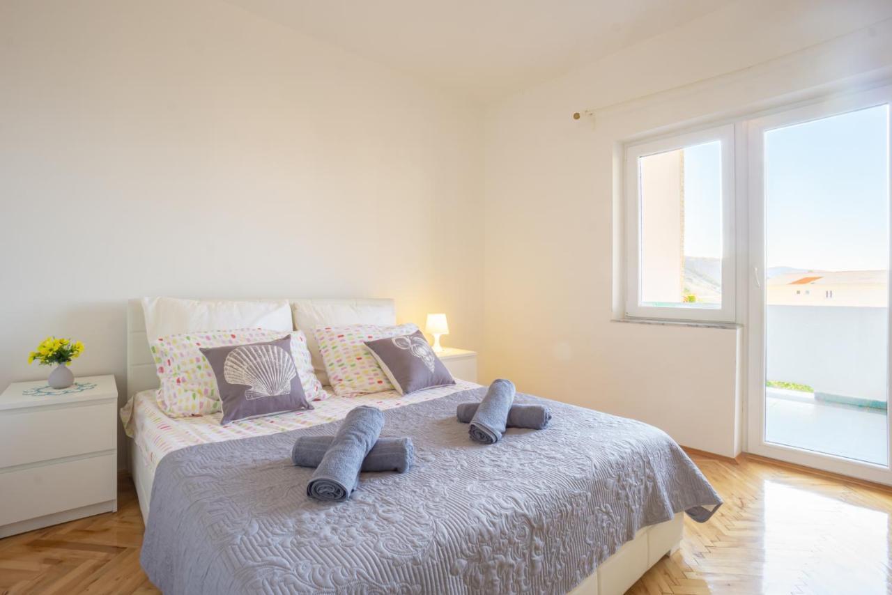 Kob Orog Good Location With Sea Views And Modern Decor Apartment Метайна Екстериор снимка