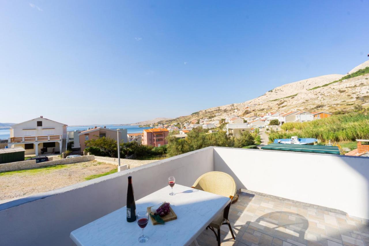 Kob Orog Good Location With Sea Views And Modern Decor Apartment Метайна Екстериор снимка