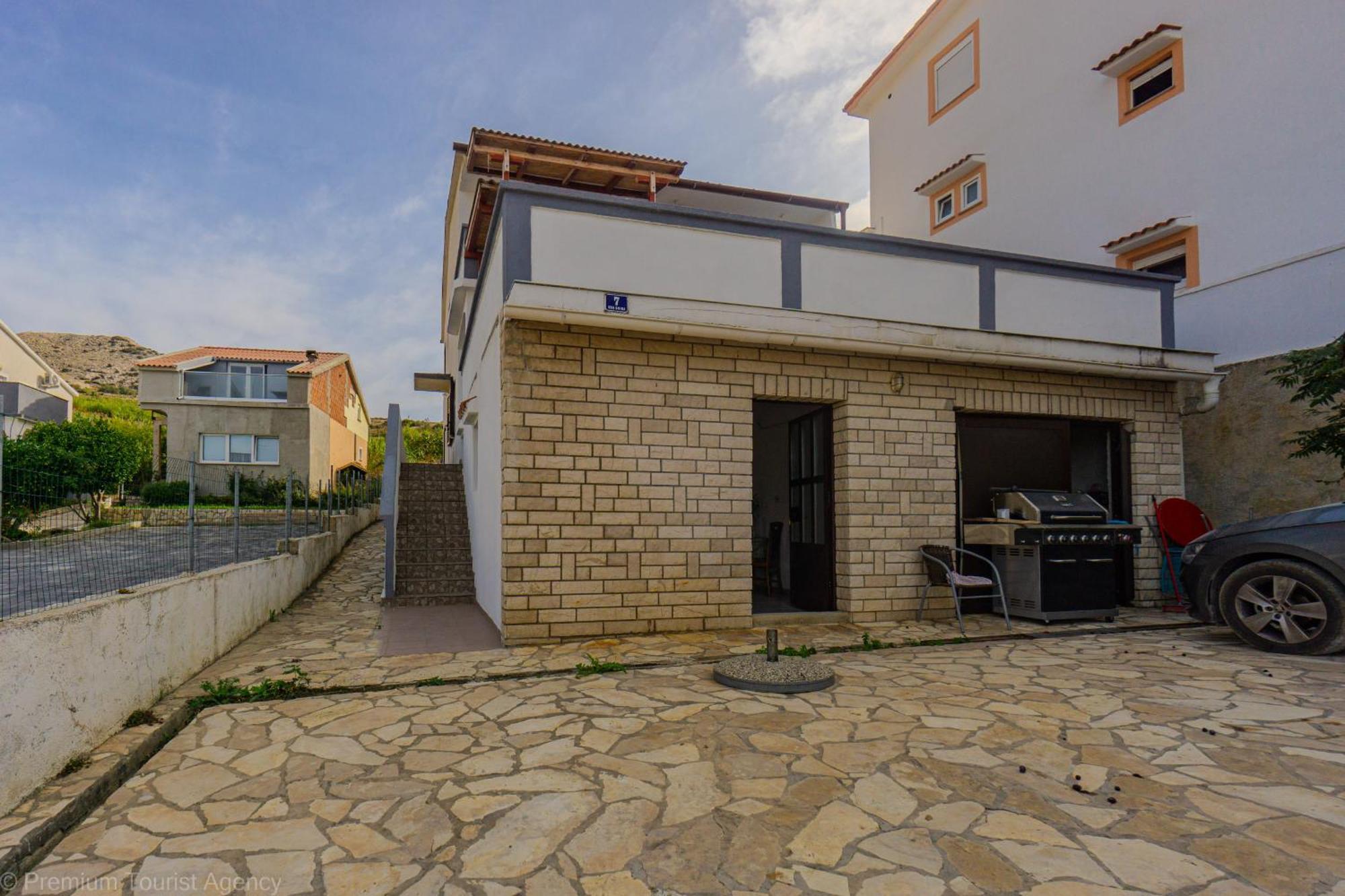 Kob Orog Good Location With Sea Views And Modern Decor Apartment Метайна Екстериор снимка