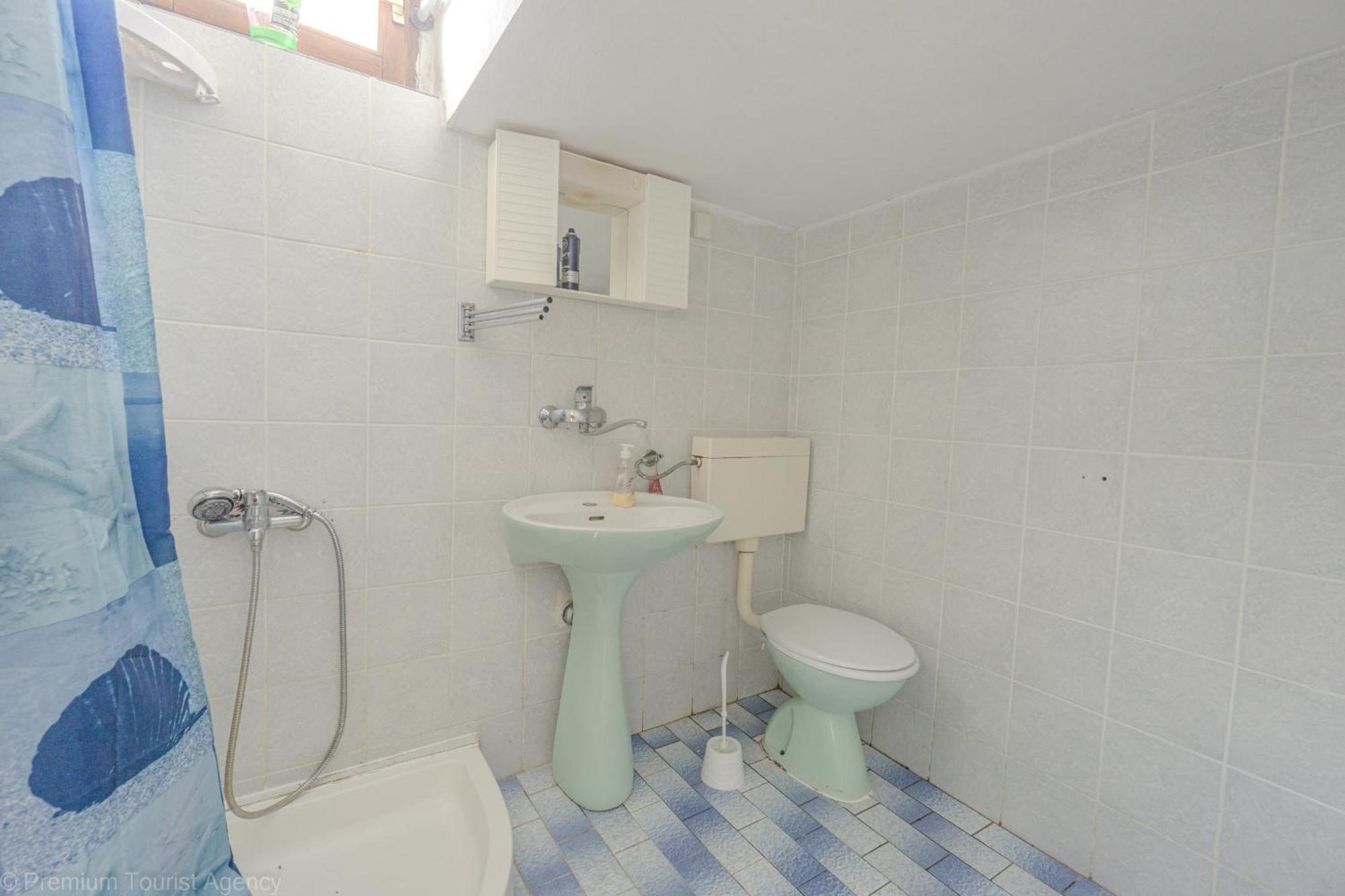 Kob Orog Good Location With Sea Views And Modern Decor Apartment Метайна Екстериор снимка