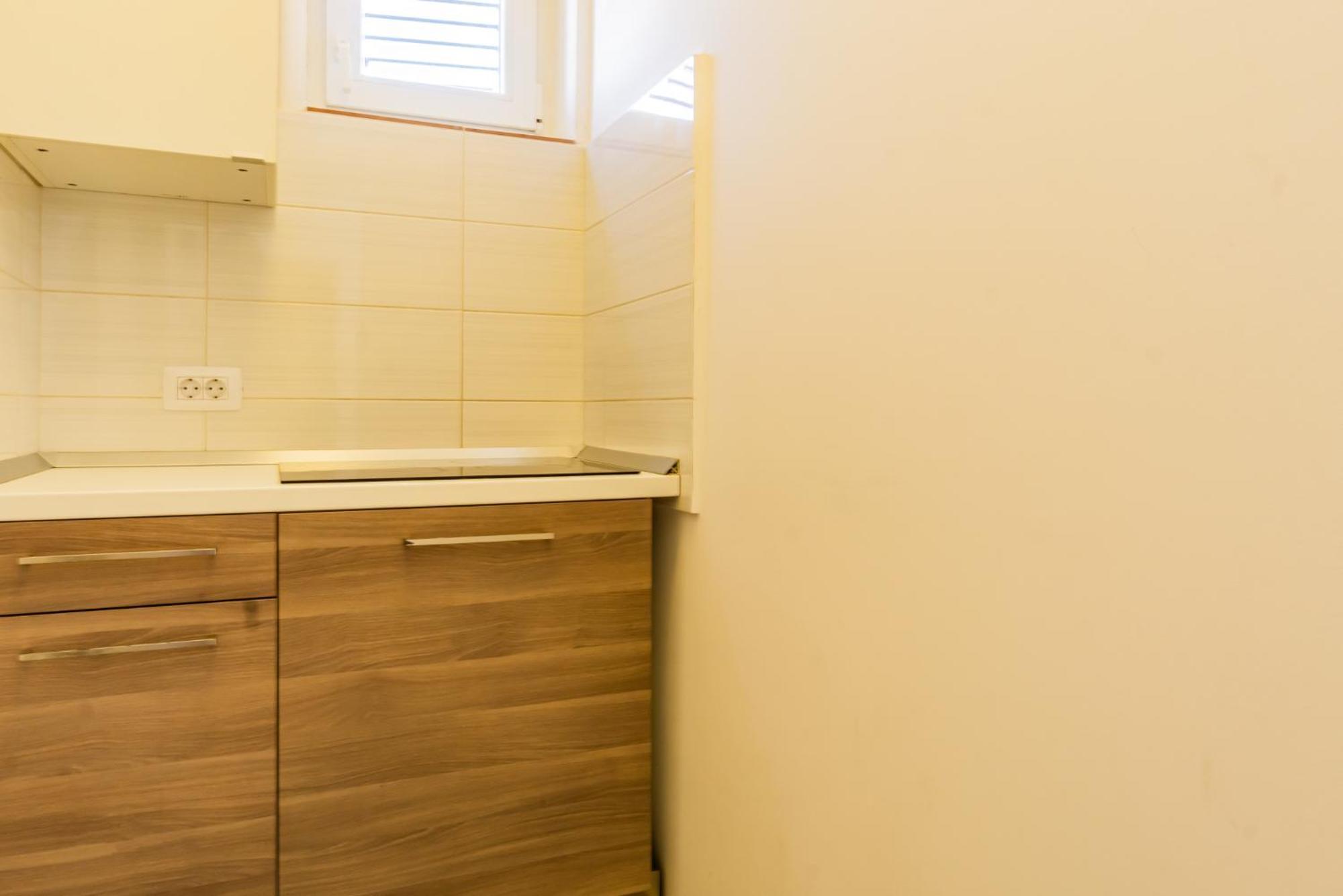 Kob Orog Good Location With Sea Views And Modern Decor Apartment Метайна Стая снимка