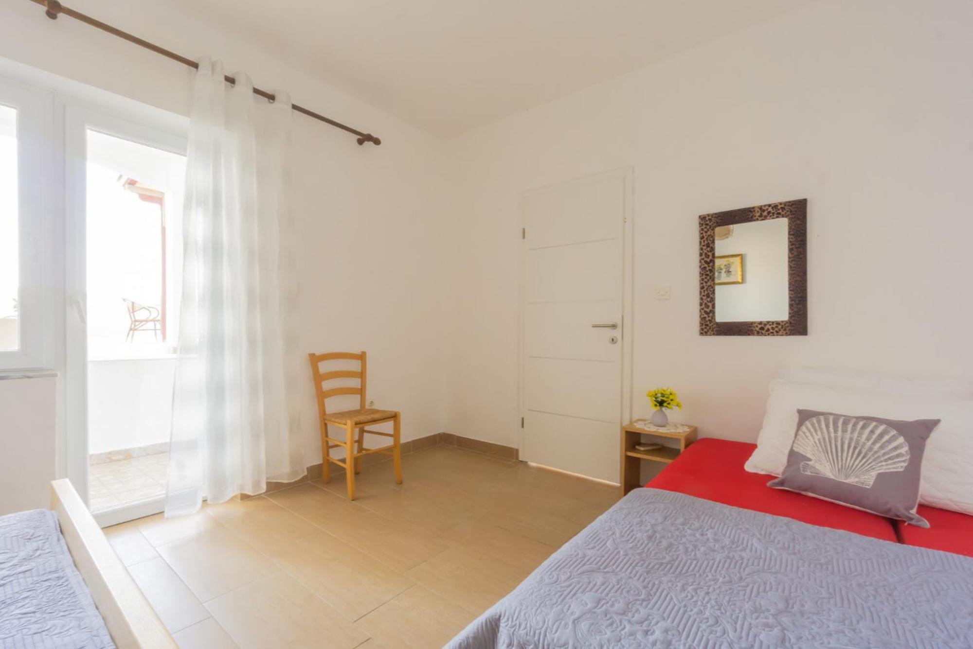 Kob Orog Good Location With Sea Views And Modern Decor Apartment Метайна Стая снимка