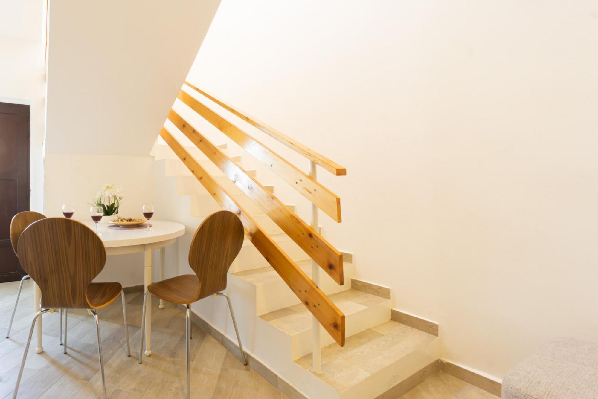 Kob Orog Good Location With Sea Views And Modern Decor Apartment Метайна Стая снимка